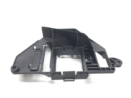 Main Engine Wiring Harness Bracket 2010 Harley Road King Classic FLHRC 3200