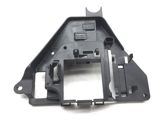 Main Engine Wiring Harness Bracket 2010 Harley Road King Classic FLHRC 3200