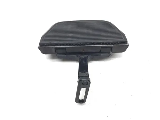 Left Right Passenger Floorboards 2010 Harley Road King Classic FLHRC 3200