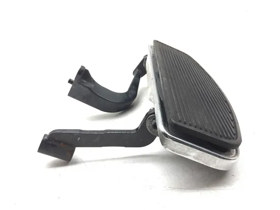 Left Right Driver Floorboards Set 2010 Harley-Road King Classic FLHRC 3200 x