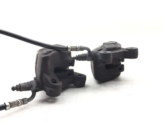 Left Right Front Brake Calipers Pads Set 2010 Harley Road King Classic FLHRC 3200