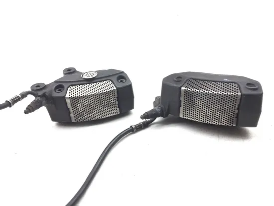 Left Right Front Brake Calipers Pads Set 2010 Harley Road King Classic FLHRC 3200