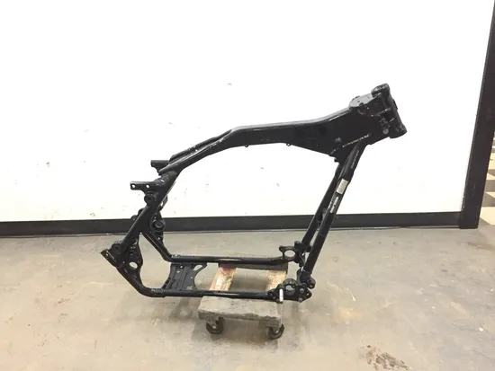 Main Frame Chassis 2010 Harley-Davidson Road King Classic FLHRC 3200