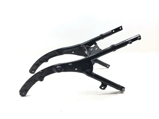 Subframe Rear Tail Sub Frame Back 2010 Harley Road King Classic FLHRC 3200 3