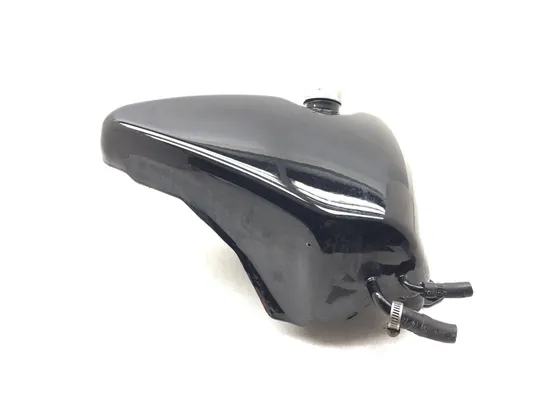 Engine Oil Tank 2003 Harley-Davidson Sportster 883 Hugger XLH883 3206 x