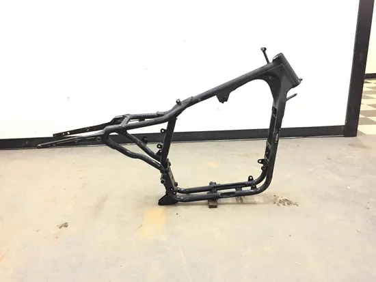 Main Frame Chassis 2003 Harley-Davidson Sportster 883 Hugger XLH883 3206 x