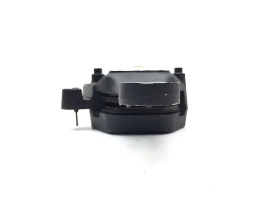 Rear Brake Caliper W Stay 2003 Harley-Davidson Sportster 883 Hugger XLH883 3206x 2