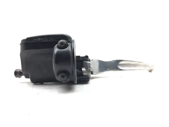 Front Brake Master Cylinder 2010 Harley-Davidson Road King Classic FLHRC 3200