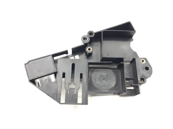 Main Engine Wiring Harness Bracket 2005 Harley Road King Classic EFI FLHRCI 3124