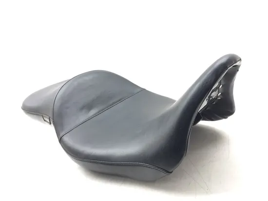 Le Pera Seat 2005 Harley-Davidson Road King Classic EFI FLHRCI 3124 x