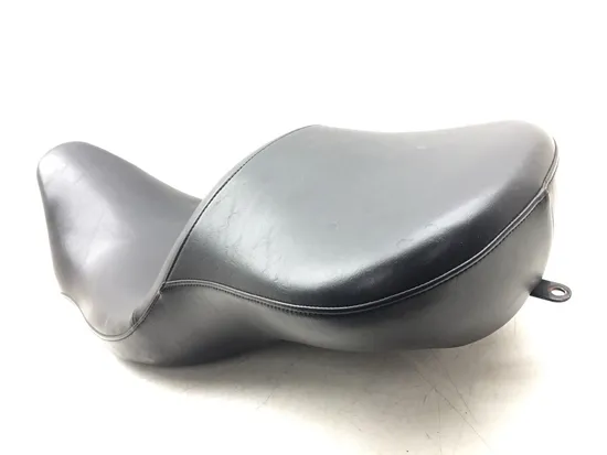 Le Pera Seat 2005 Harley-Davidson Road King Classic EFI FLHRCI 3124 x