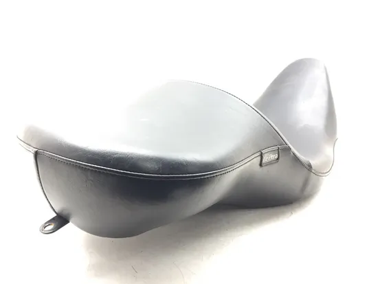 Le Pera Seat 2005 Harley-Davidson Road King Classic EFI FLHRCI 3124 x