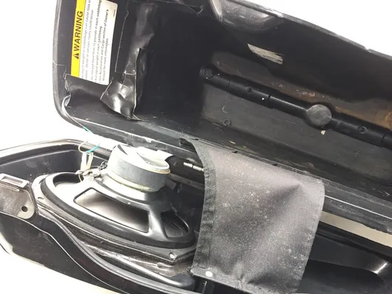 Saddlebags 2005 Harley-Davidson Road King Classic EFI FLHRCI 3124 x