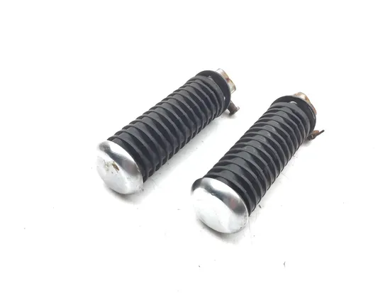 Left Right Set Passenger Peg Bracket 2006 Honda VTX1300C 3212 x