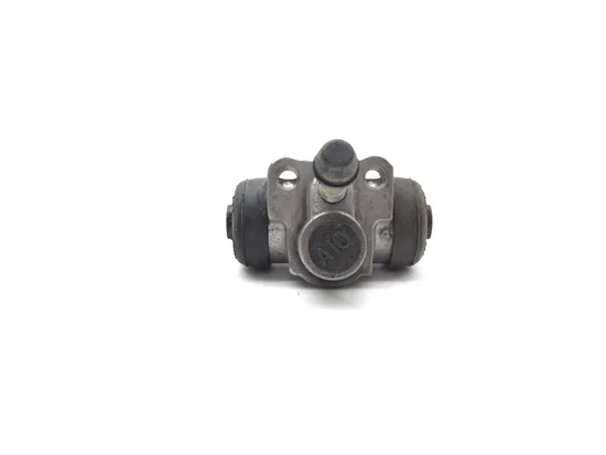 NOS Suzuki Front Drum Brake Wheel Cylinder 52400-54320