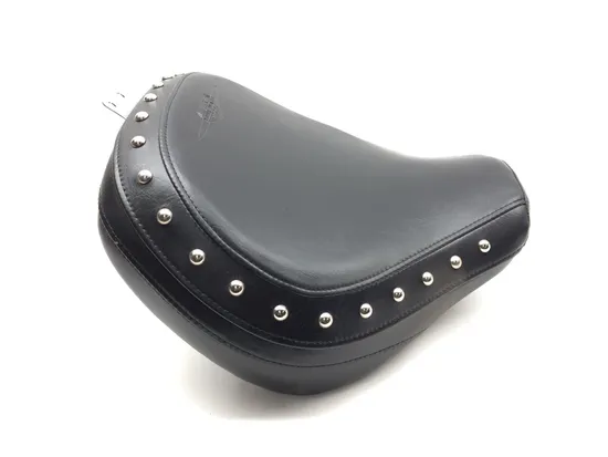 NOS Suzuki Studded Riders Seat 45100-41F21-48H 01-04 Volusia 05-08 C50