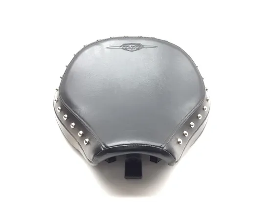 NOS Suzuki Studded Riders Seat 45100-41F21-48H 01-04 Volusia 05-08 C50