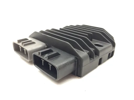 NOS Honda Ignition Voltage Regulator 31600-HP0-A01