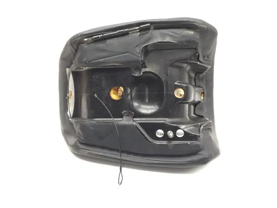 Seat 2002 Harley-Davidson V-Rod VRSCA 3232 x