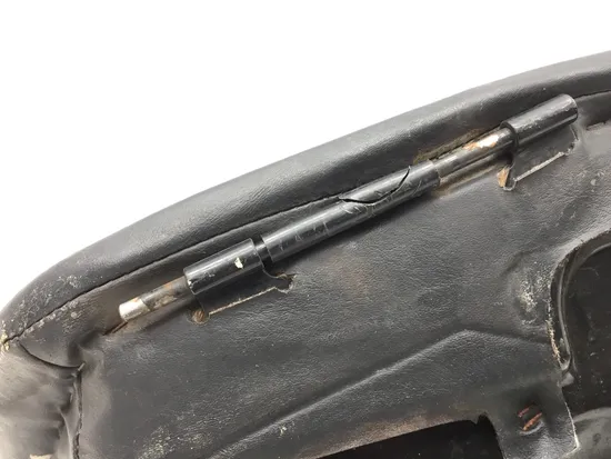 Seat 2002 Harley-Davidson V-Rod VRSCA 3232 x