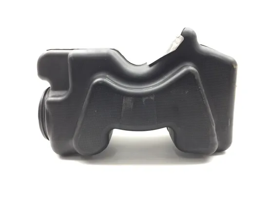 Gas Tank Fuel Petrol 2002 Harley-Davidson V-Rod VRSCA 3232