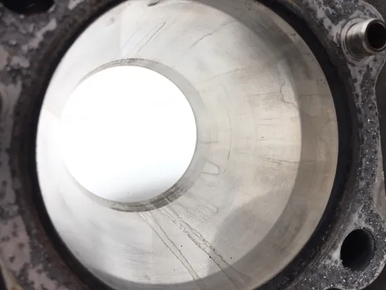 Front Rear Cylinder Jugs w Pistons 1999 Harley Road King EFI FLHRCI 3216 x