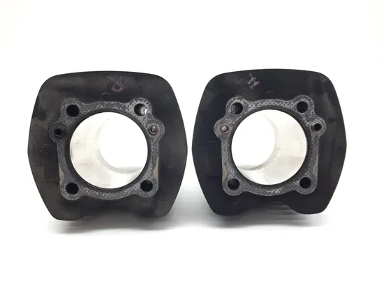 Front Rear Cylinder Jugs w Pistons 1999 Harley Road King EFI FLHRCI 3216 x