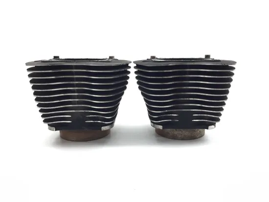 Front Rear Cylinder Jugs w Pistons 1999 Harley Road King EFI FLHRCI 3216 x