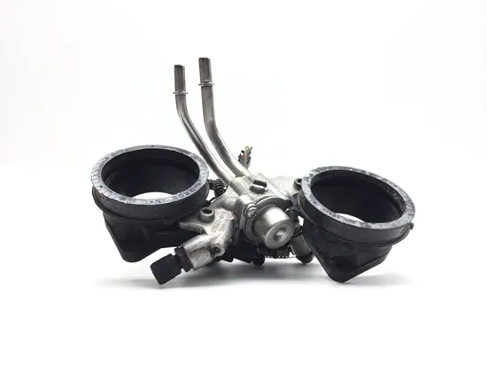 Fuel Injector Rail 2002 Harley-Davidson V-Rod VRSCA 3232