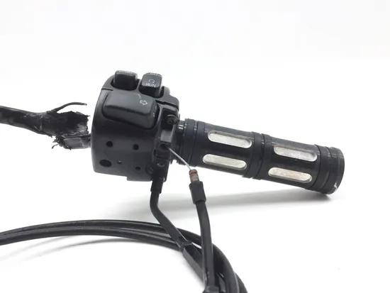 Right Control Switch 2003 Harley-Davidson Sportster 883 Hugger XLH883 3236 x 5