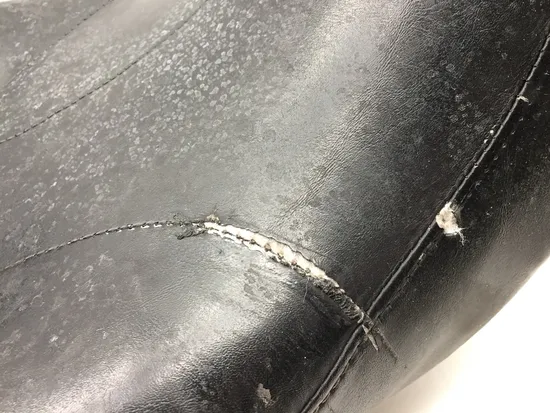 Seat 1999 Harley-Davidson Road King Classic EFI FLHRCI 3216 x