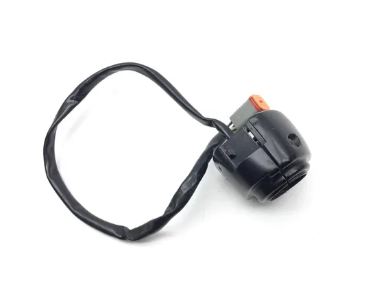 Left Headlight Bar Switch 2004 Harley-Davidson Road King Custom FLHRS 3220