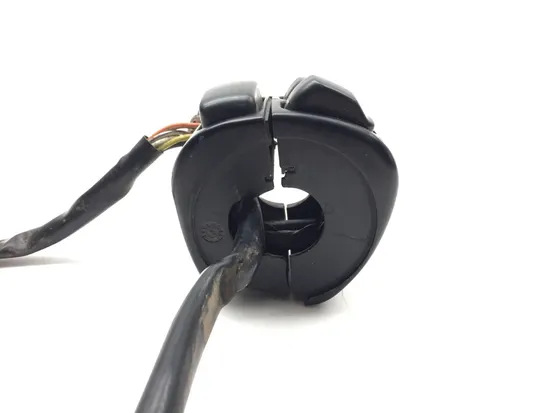 Left Headlight Bar Switch 2004 Harley-Davidson Road King Custom FLHRS 3220