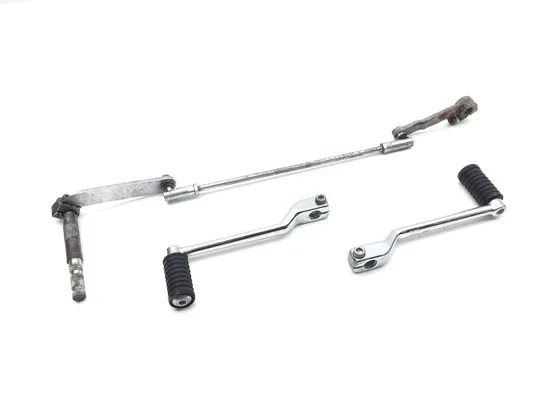 Heel Toe Gear Shift Lever 2004 Harley-Davidson Road King Custom FLHRS 3220