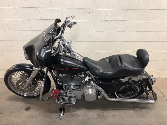 Main Frame Chassis 2006 Harley Electra Glide Ultra Classic EFI FLHTCUI 3239