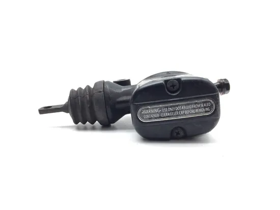 Rear Brake Master Cylinder 2010 Harley-Davidson Street Glide FLHX 3221