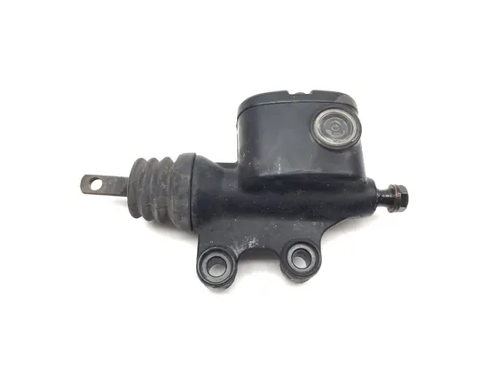 Rear Brake Master Cylinder 2010 Harley-Davidson Street Glide FLHX 3221