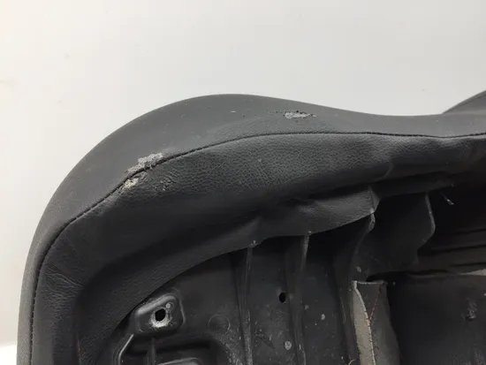 Seat 2010 Harley-Davidson Street Glide FLHX 3221 x