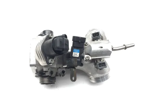 51mm HPI Throttle Body with Injectors 2016 Harley Street Glide FLHX 3223 x 6