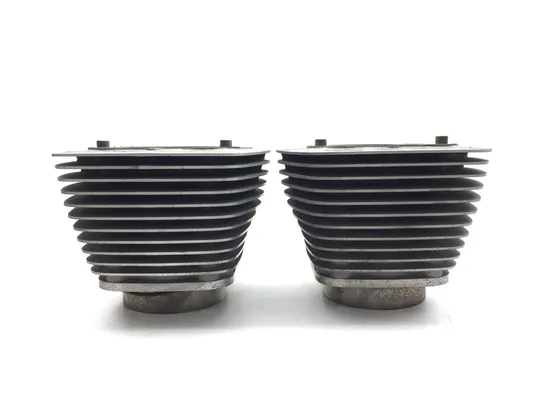 Front Rear Cylinder Jugs w Pistons 2002 Harley Dyna Super Glide FXD 3214