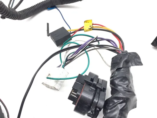 Front Upper Fairing Wiring Harness 2010 Harley-Davidson Street Glide FLHX 3221 x 4