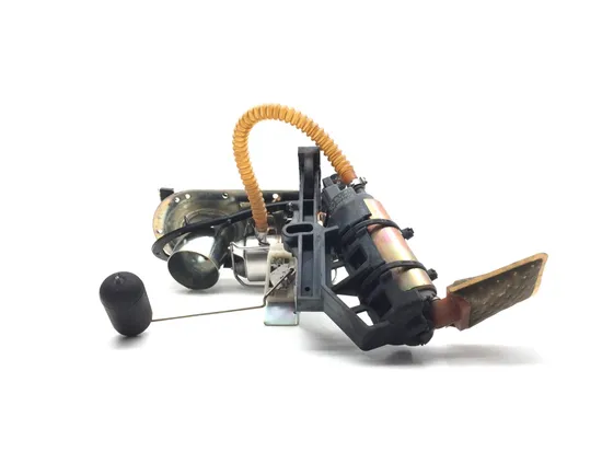 Gas Fuel Tank Pump 2006 Harley Electra Glide Ultra Classic EFI FLHTCUI 3239