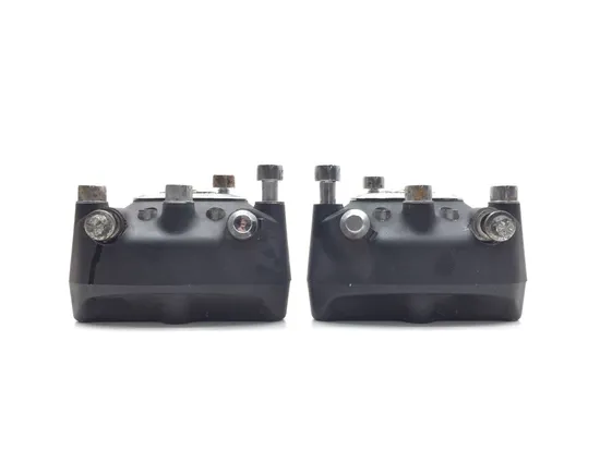 Left Right Front Brake Calipers Set 2006 Harley Electra Ultra Classic 3239 3
