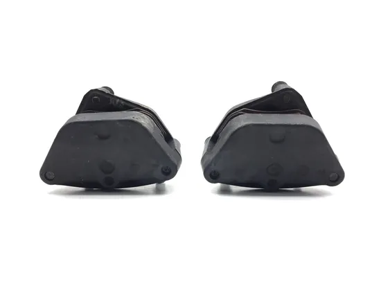 Left Right Front Brake Calipers Pads Set 2005 Harley Electra Ultra Classic EFI FLHTCUI 3219