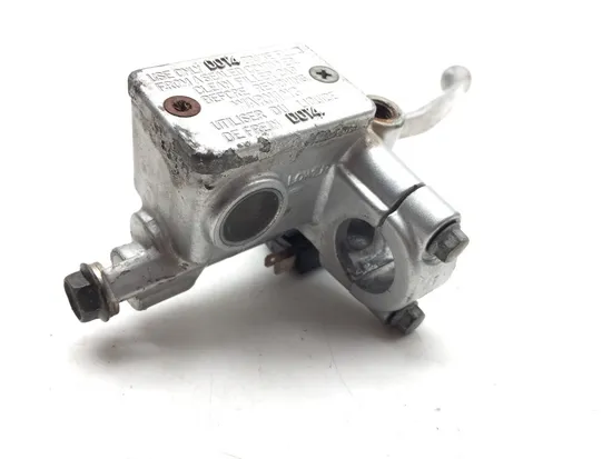 Front Brake Master Cylinder 2006 Suzuki DRZ400S 3218 x
