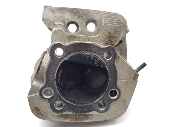 Engine Cylinder Head Complete Front 1995 Harley Electra Glide FLHT 3240 x 7