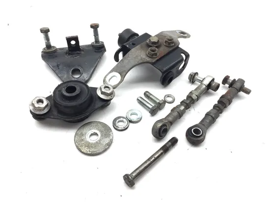 Engine Motor Mounts 1995 Harley-Davidson Electra Glide FLHT 3240