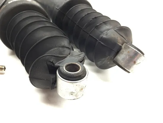 Rear Shocks Suspension 1995 Harley-Davidson Electra Glide FLHT 3240 x