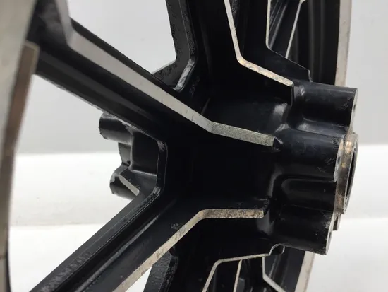 Front Wheel Rim Mag 1995 Harley-Davidson Electra Glide FLHT 3240