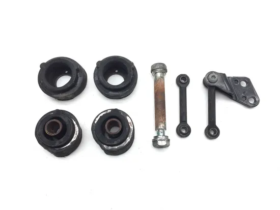 Engine Motor Mounts 2008 Harley-Davidson Sportster 1200 Low XL1200L 3222